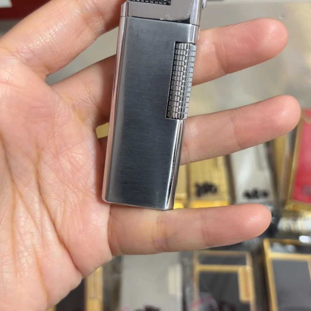 都登卡中古打火机