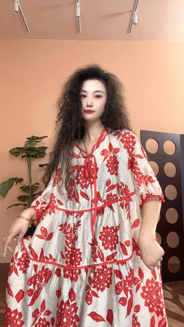 museguhui/木色古汇1053#印花领口系绳宽松气质显瘦百搭连衣裙