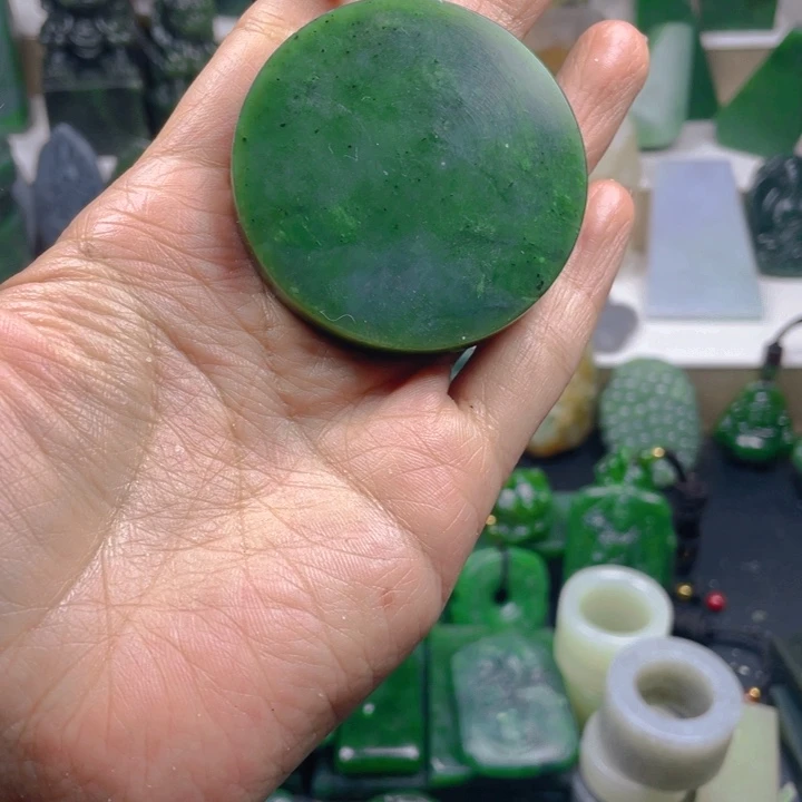 和田玉（糖玉）未镶嵌珠宝半成品