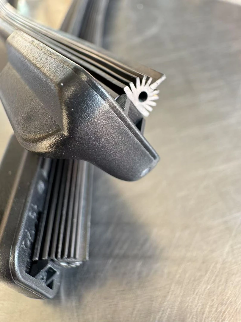 湿臂雨刮可替换刀头顺滑手动老式刮胡刀男士胡须刀湿臂雨刮器