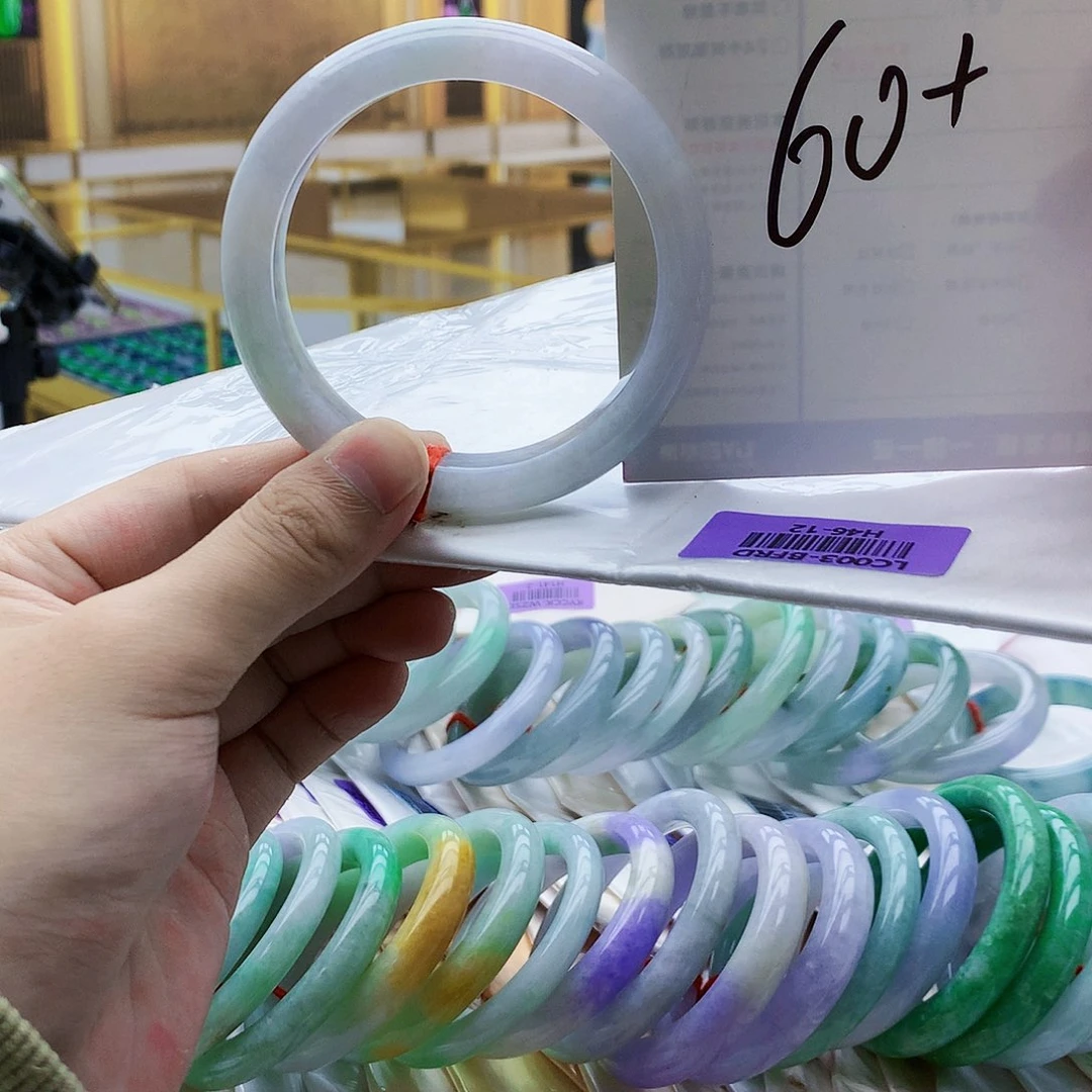 翡翠未镶嵌手镯zxzzzzzzzzz