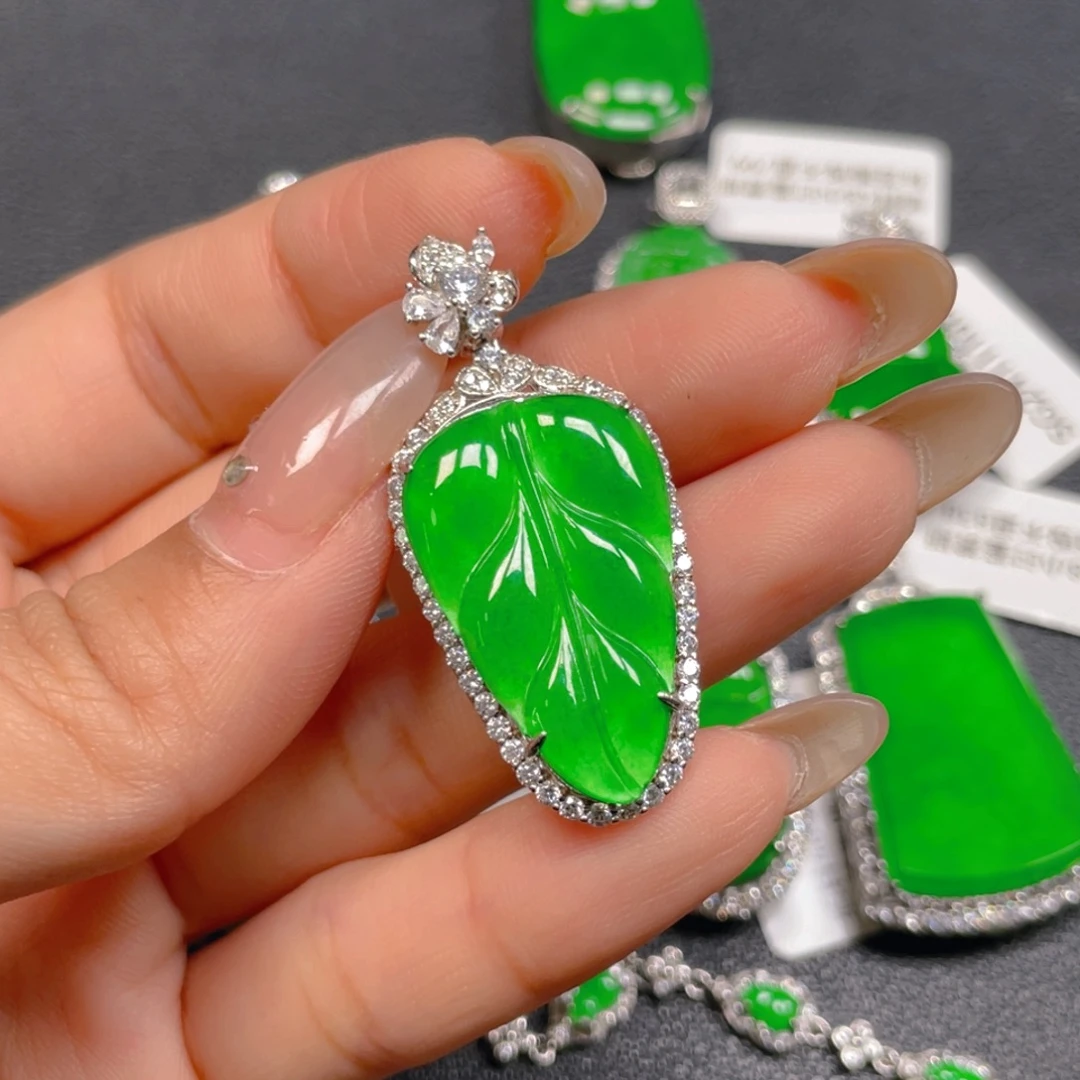 翡翠银S925镶嵌吊坠(不含链)