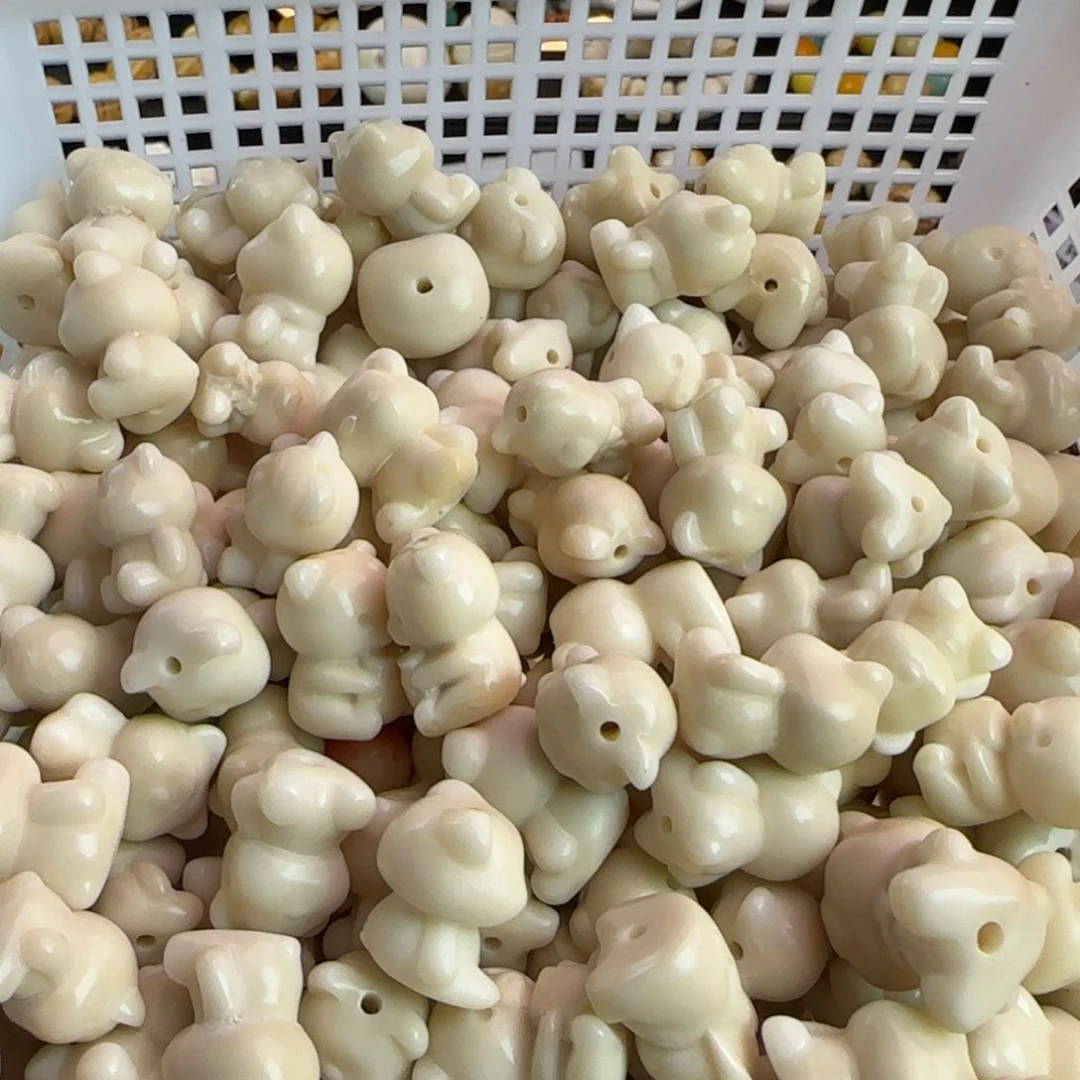 菩提根/象牙果手串瑕疵白色混熊3颗