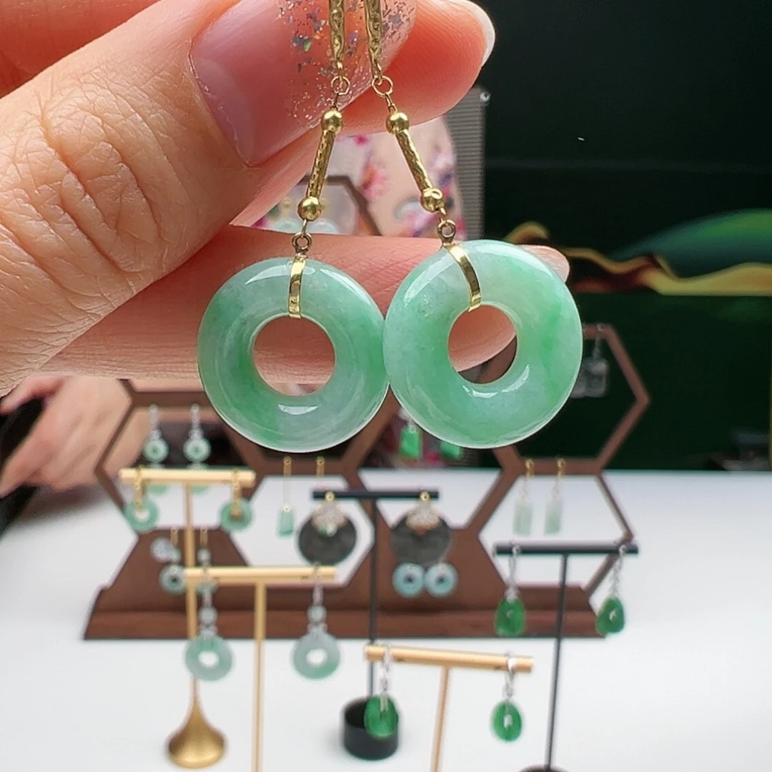 翡翠耳饰18K金镶嵌天然翡翠耳饰18k金镶嵌