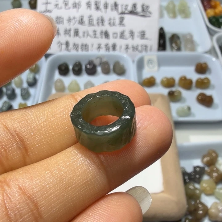 和田玉未镶嵌珠宝奇石