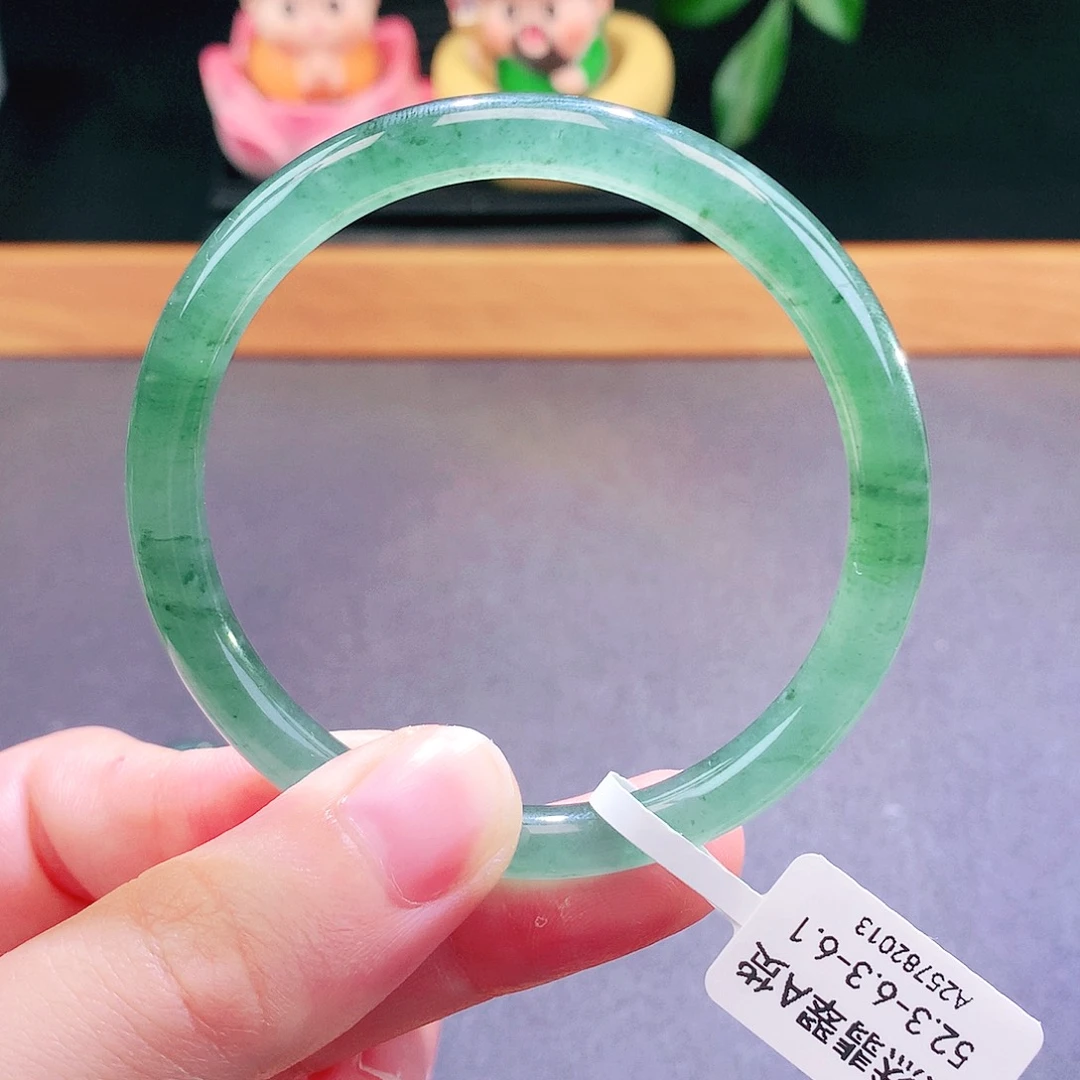 翡翠未镶嵌手镯天然翡翠