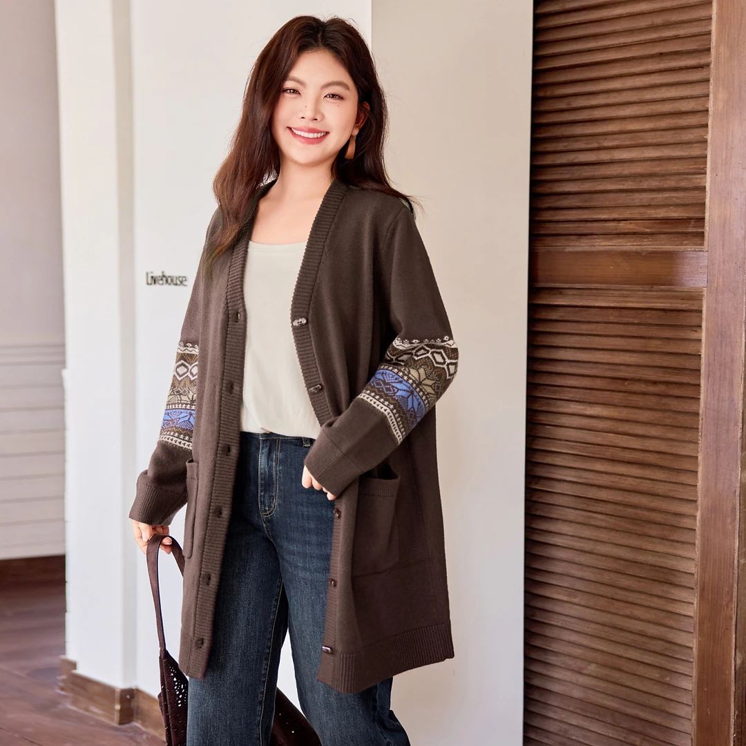 【48支安哥拉绒】MsShe大码女装2025冬提花V领中长毛衣外套A2510022