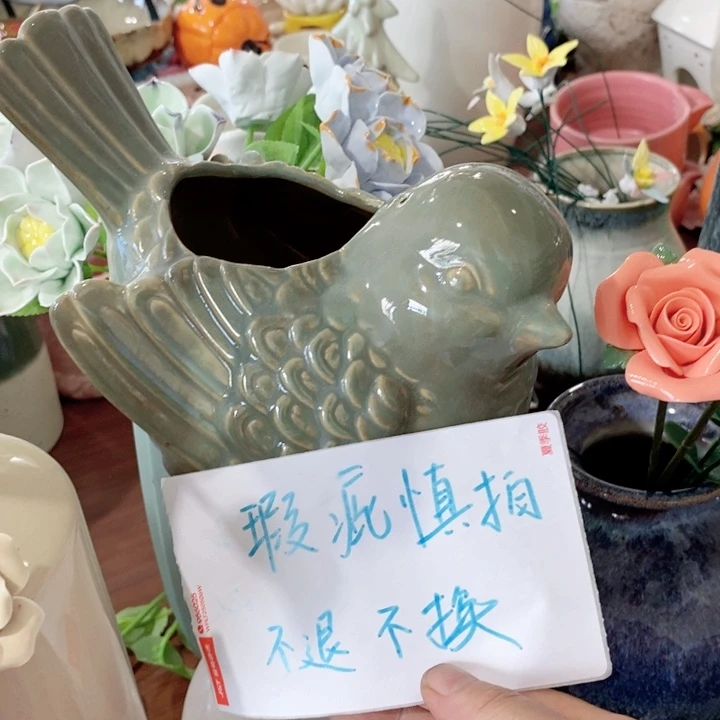 小***。陶瓷树脂家居摆件