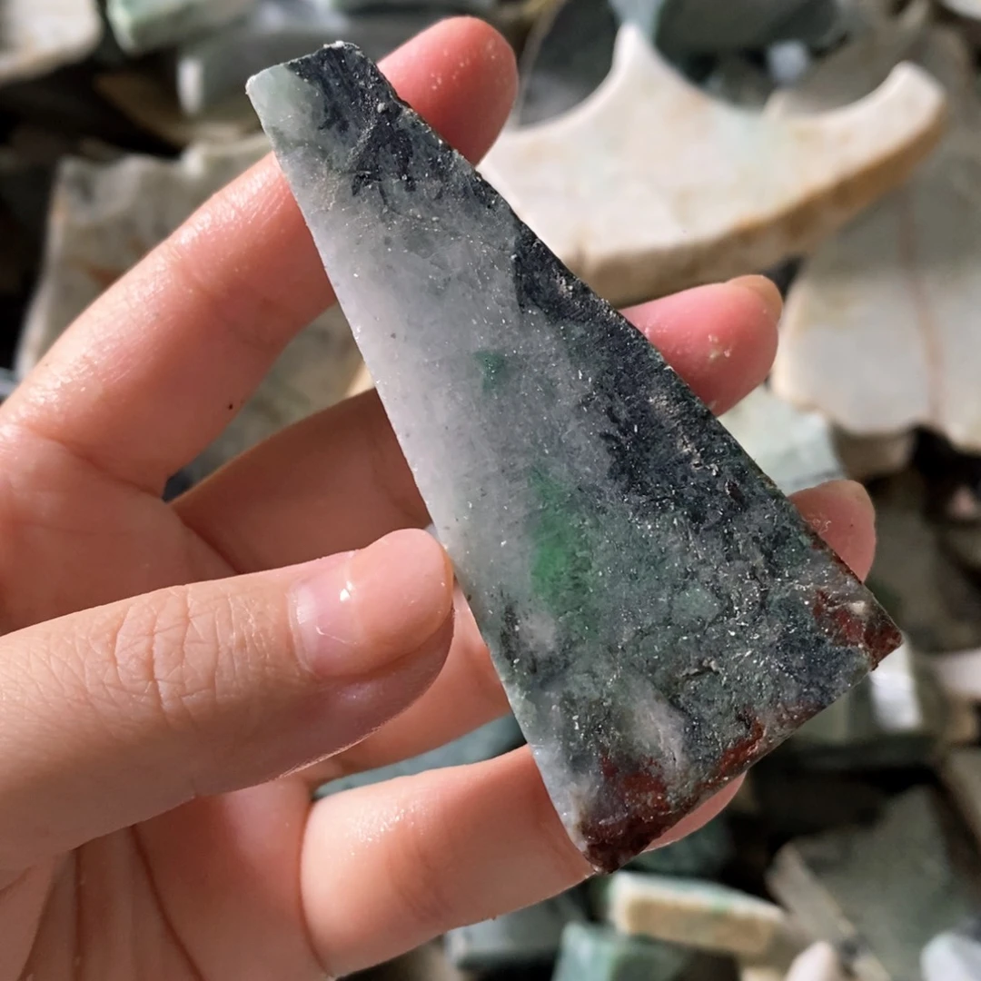 颈饰未镶嵌翡翠天然翡翠