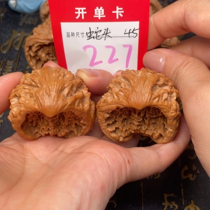 吊坠桃核文玩的好