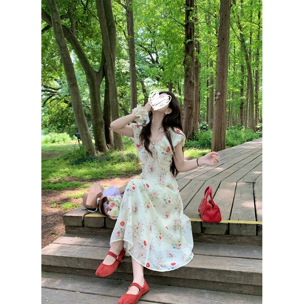 【莫奈花园】法式文艺感碎花连衣裙女系带A字裙摆掐腰显瘦裙子D8123