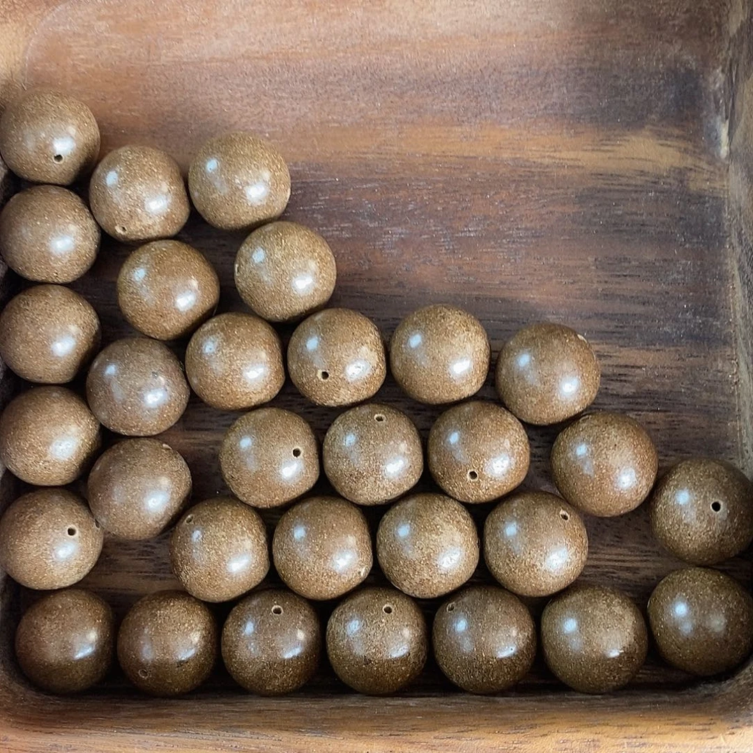 珠串1.8鹅梨帐中香瑕疵珠100g