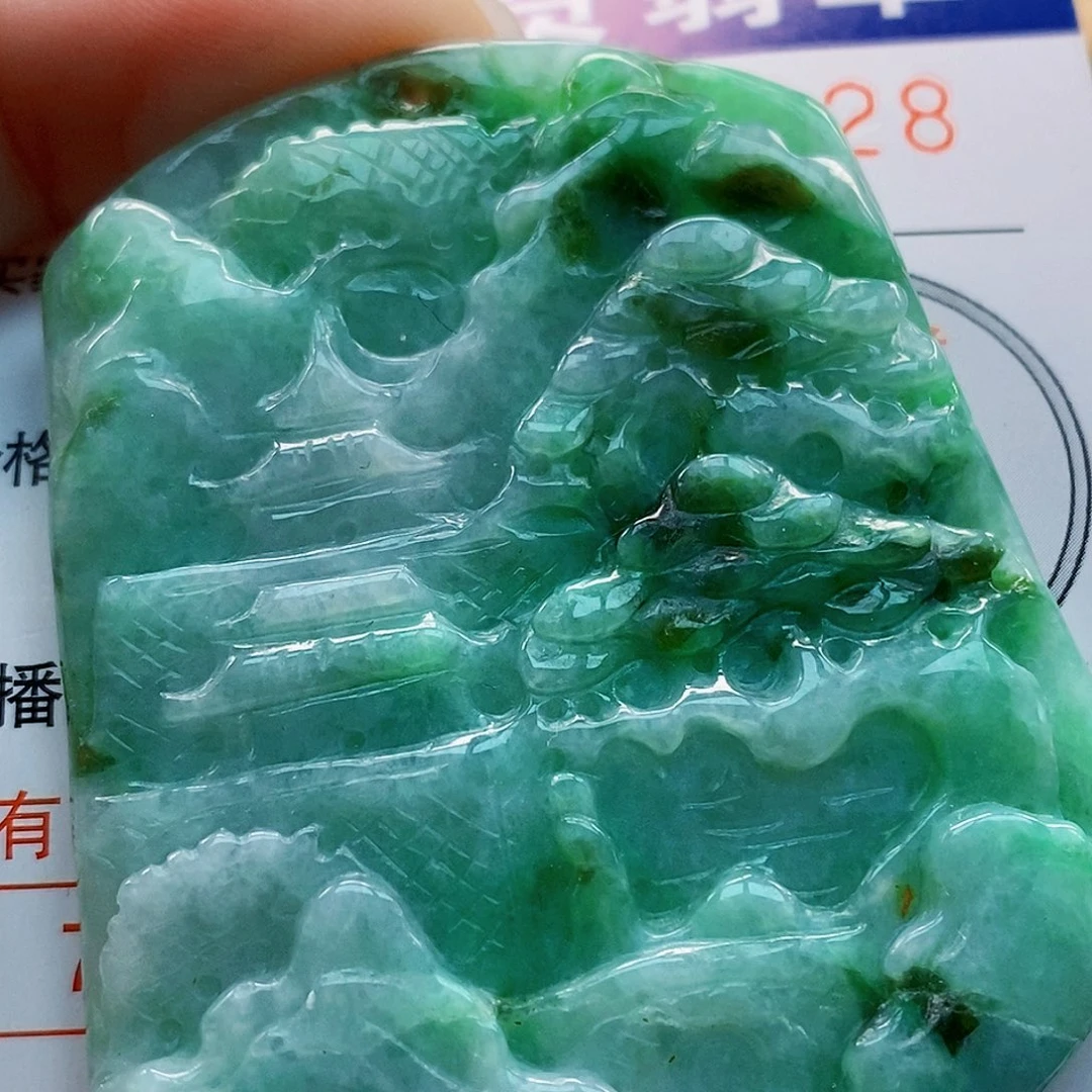 吊坠(不含链)未镶嵌翡翠