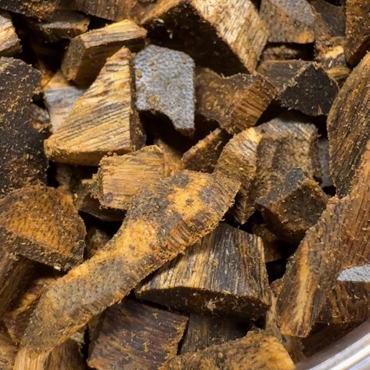 小***清沉香碎屑沉香棋楠蓝香米粒块料111克