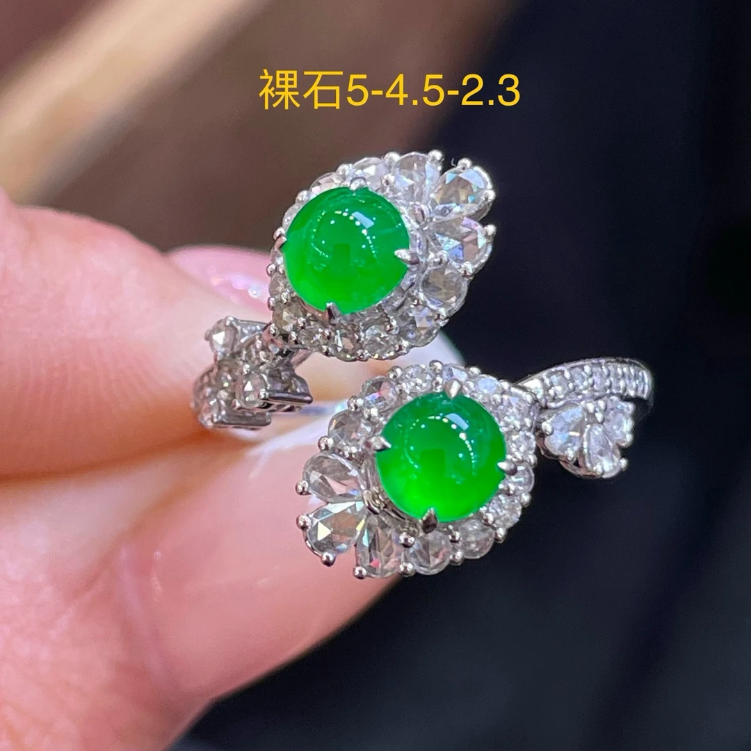 天然缅A冰种满绿蛋面戒指18K金，供应链下单咨询货品在否？