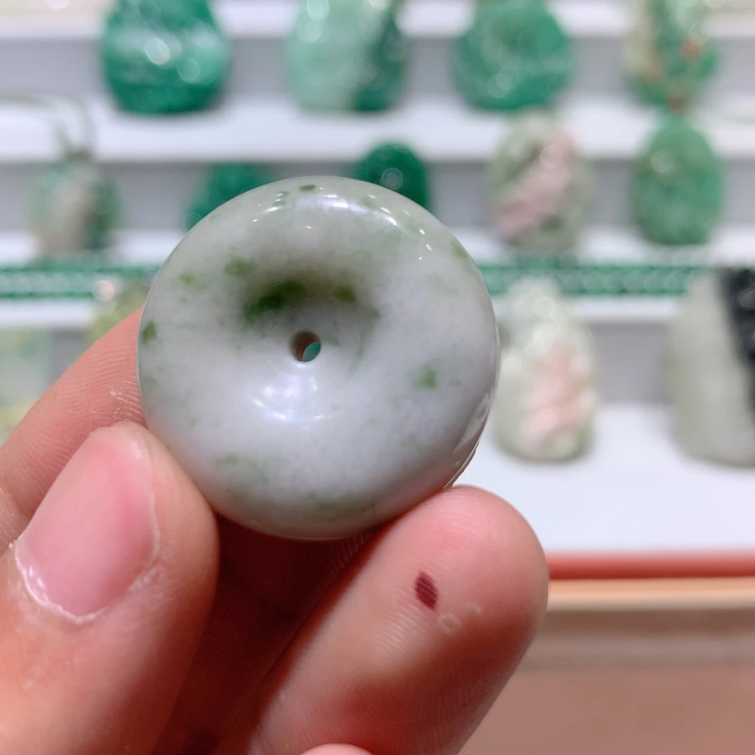 独山玉未镶嵌挂件r****n