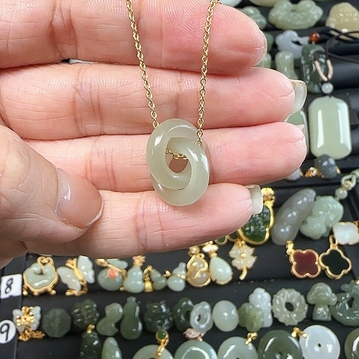 和田玉未镶嵌吊坠(不含链)