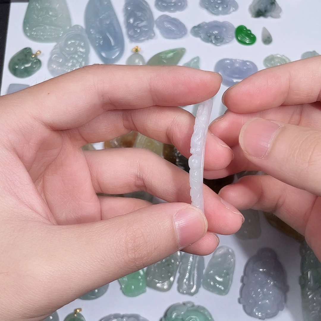 翡翠未镶嵌颈饰翡翠挂饰