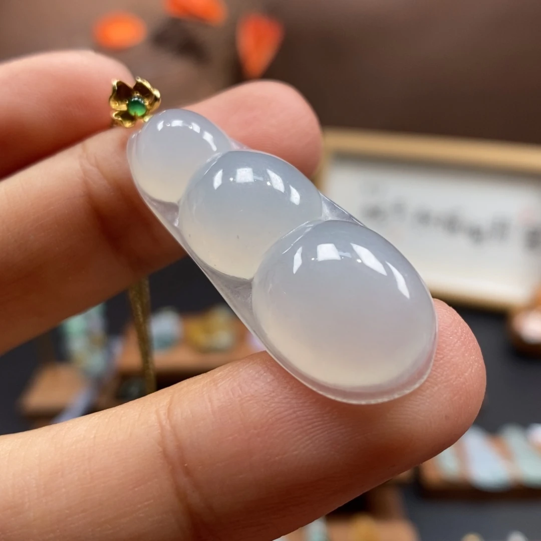 【闪购商品】颈饰18K金镶嵌翡翠19