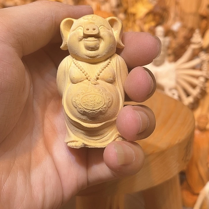 黄杨木瑕疵猪八戒一个
