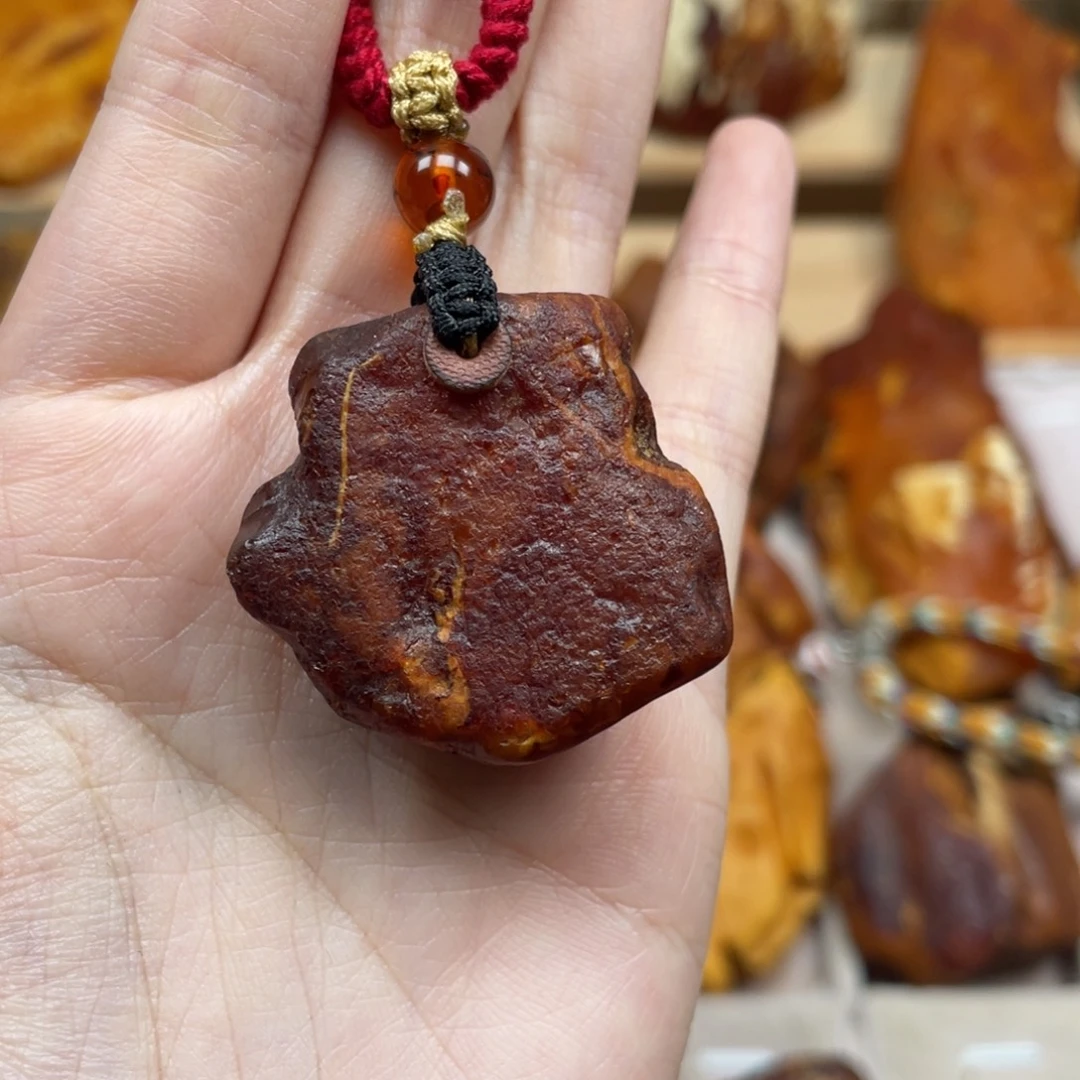 琥珀未镶嵌珠宝奇石