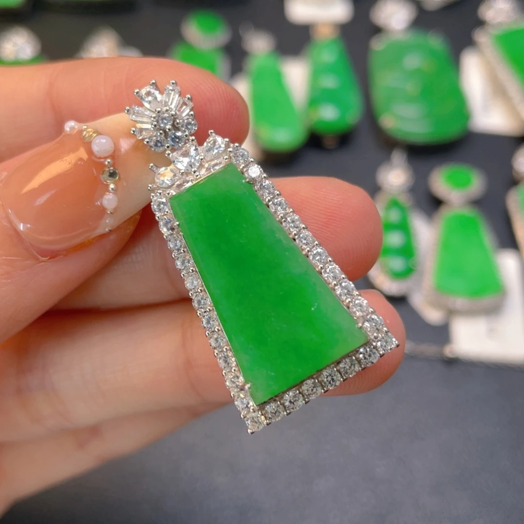 翡翠银S925镶嵌颈饰