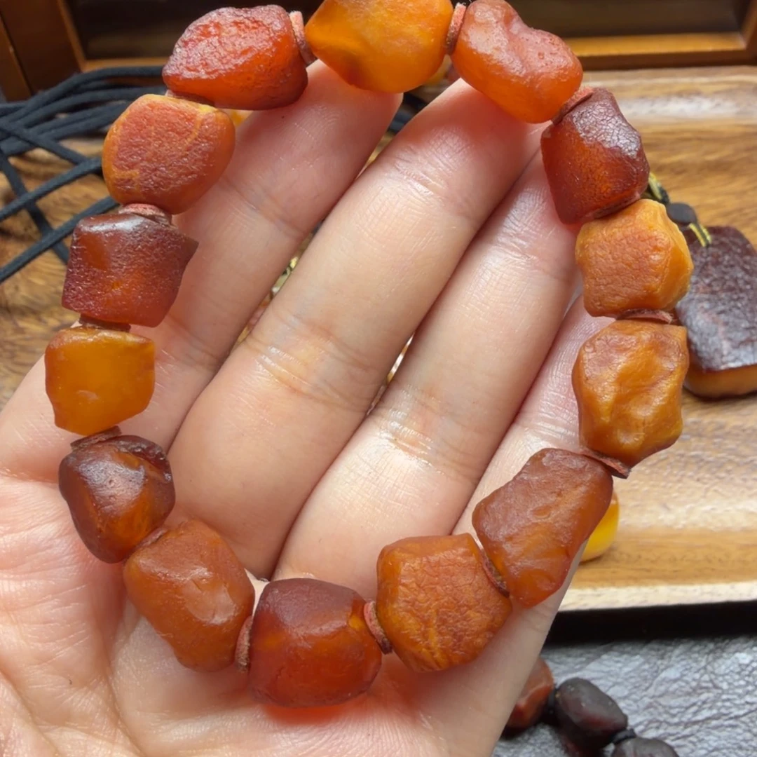 琥珀未镶嵌吊坠(赠链)