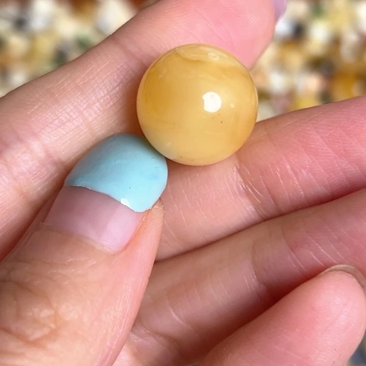 未镶嵌蜜蜡裸石14.8mm一个