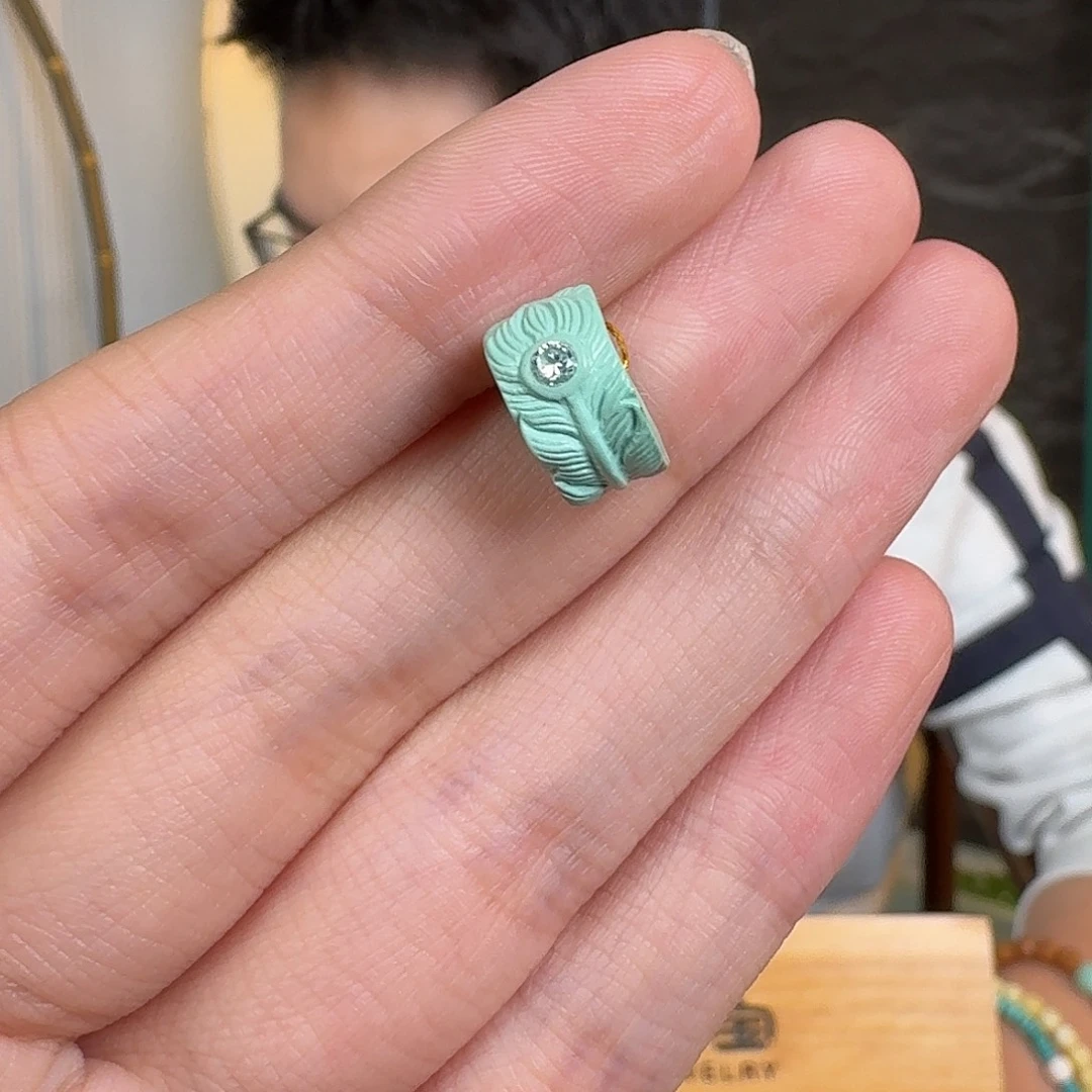 绿松石未镶嵌珠宝奇石