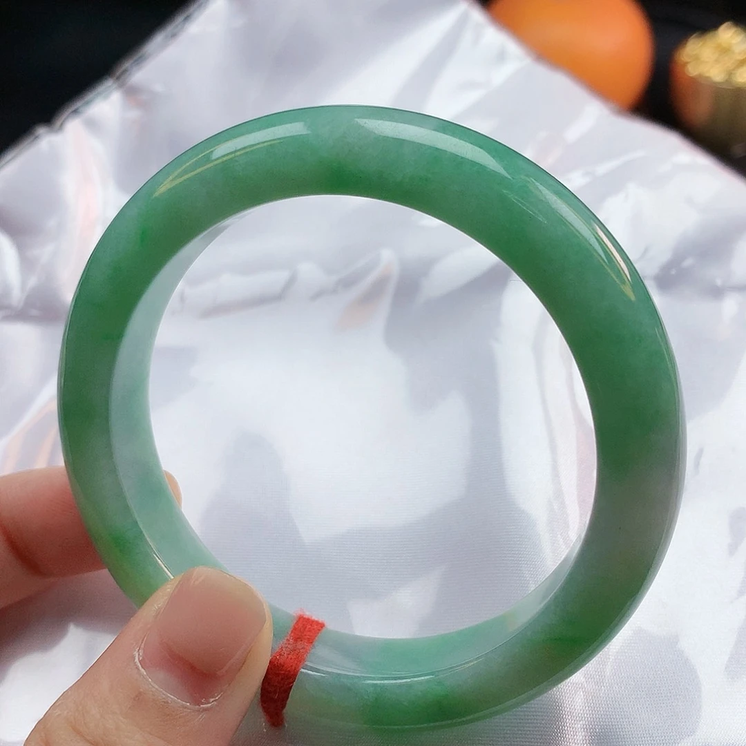 翡翠手镯未镶嵌56圈2261