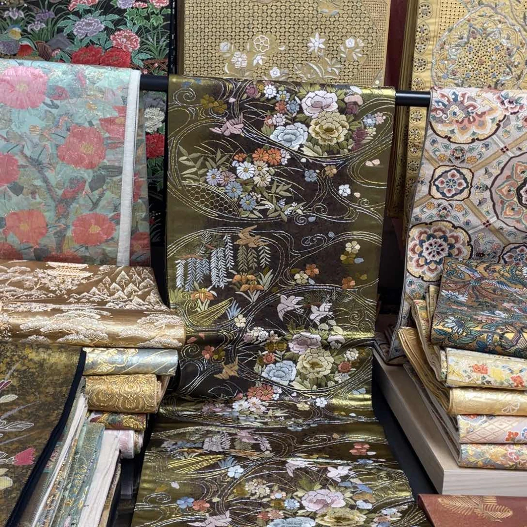 织绣唐锦桑蚕丝正绢面料 苏绣