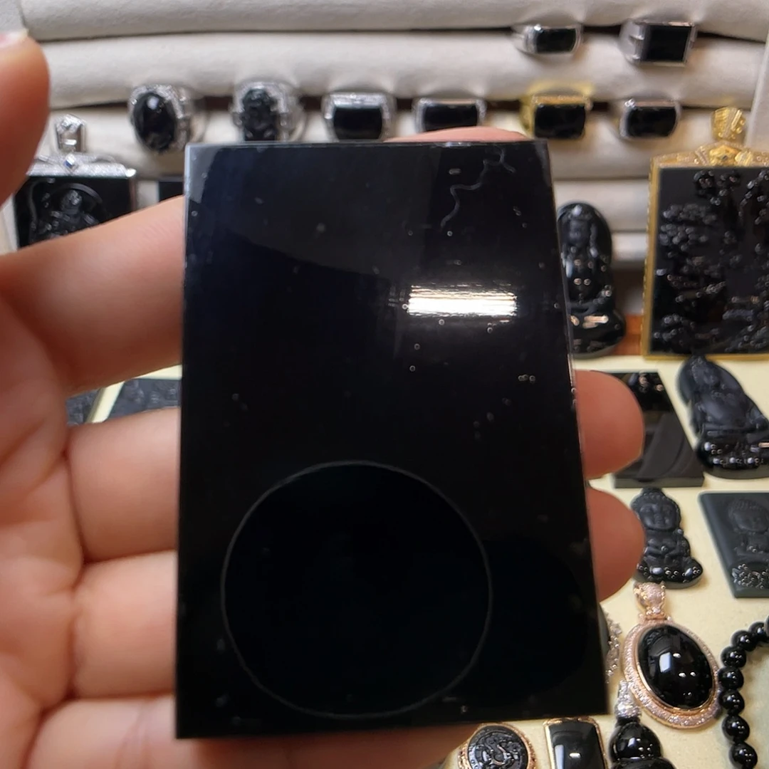 …***…翡翠未镶嵌颈饰墨翠