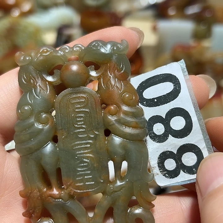 颈饰未镶嵌和田玉