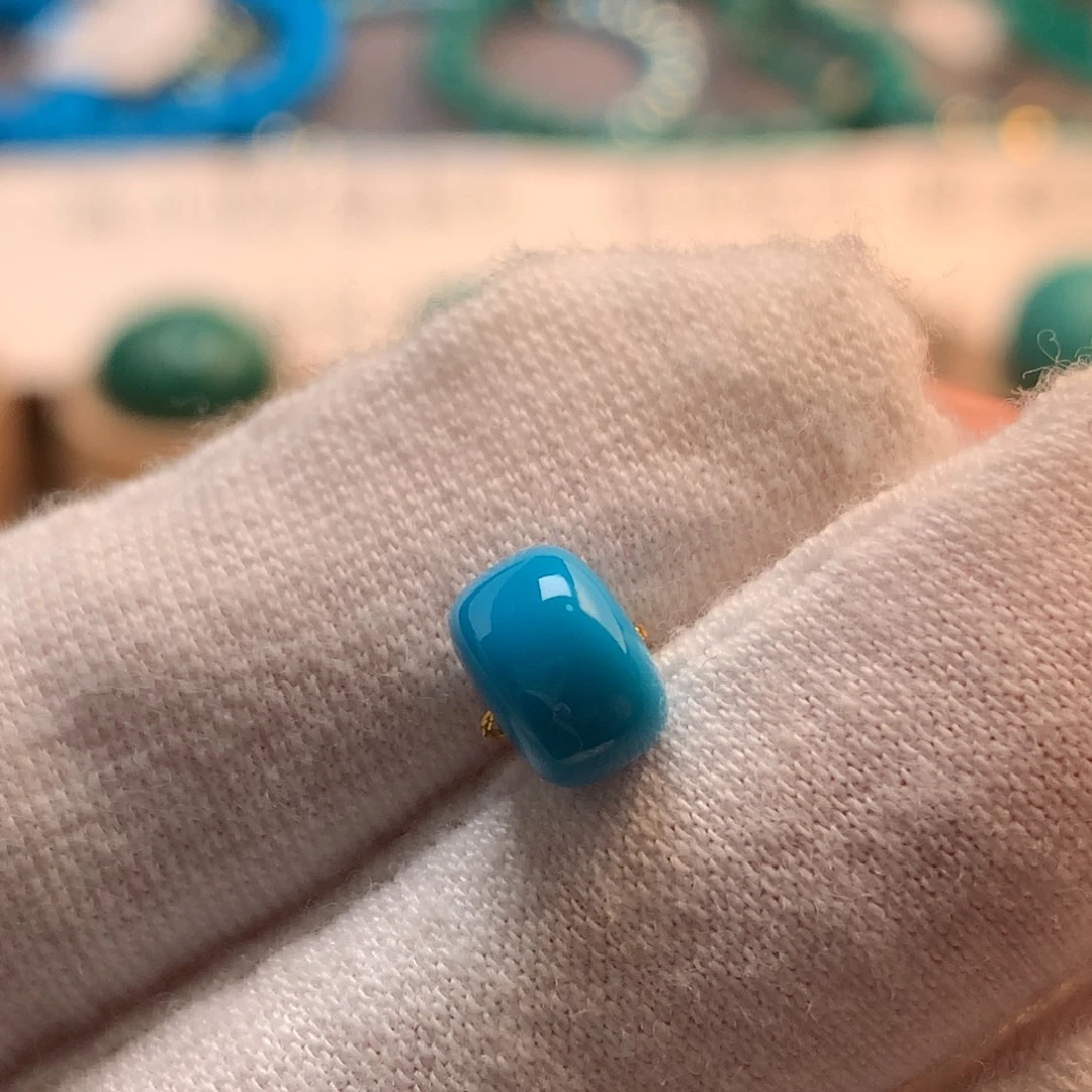 绿松石未镶嵌挂件7.6mm