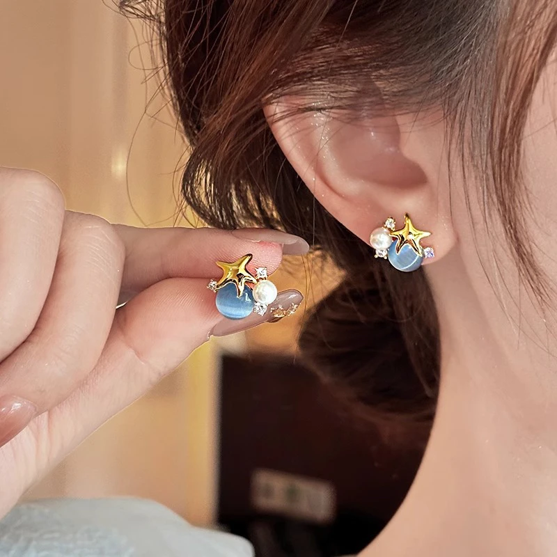 铜合金锆石耳饰 铜合金锆石耳饰 蓝色星星小众设计高级感女耳钉