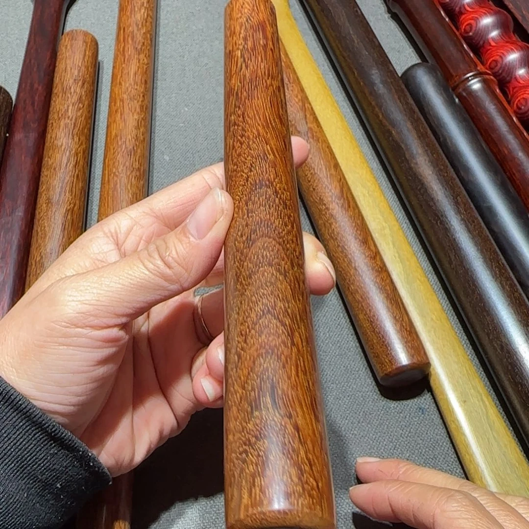 大***士直径2.5长25厘米左右