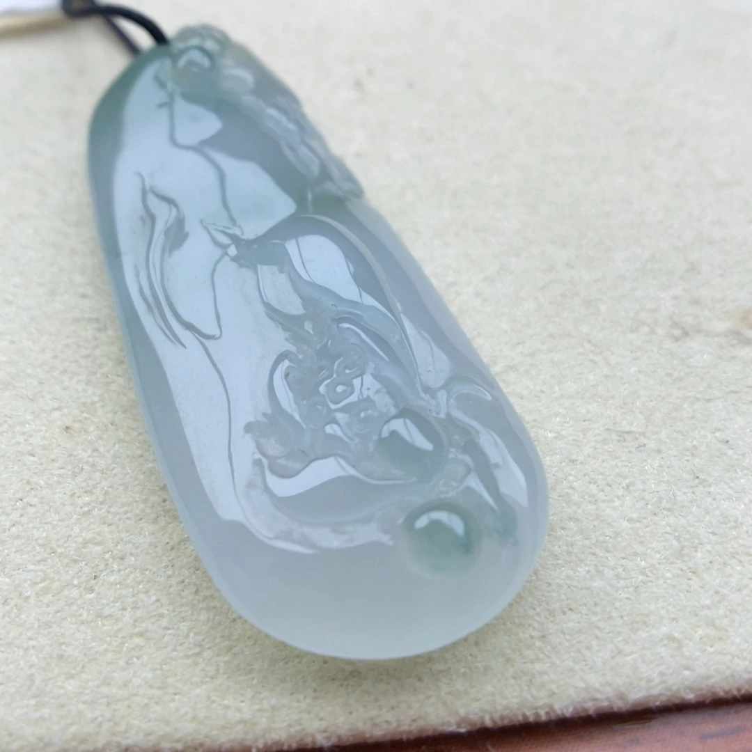 翡翠未镶嵌颈饰吊坠36