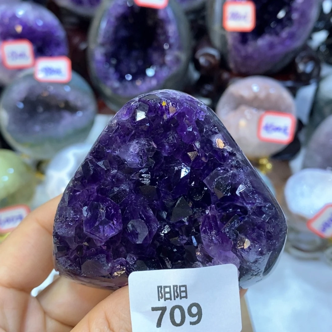 水晶大型摆件（非配饰）未镶嵌