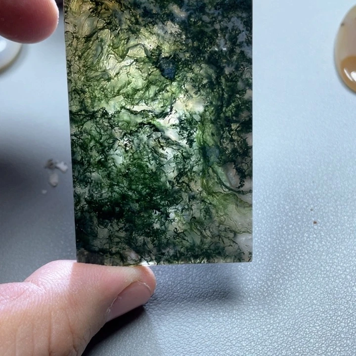 玛瑙/玉髓颈饰未镶嵌张*哲