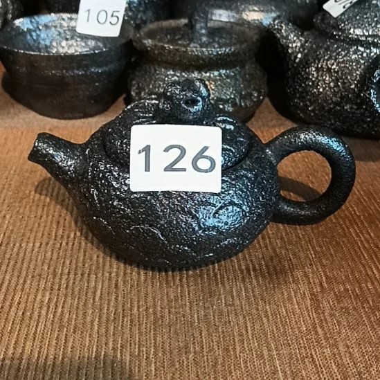 荥经黑砂茶具茶壶