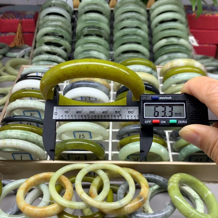 未镶嵌蛇纹石玉手镯10