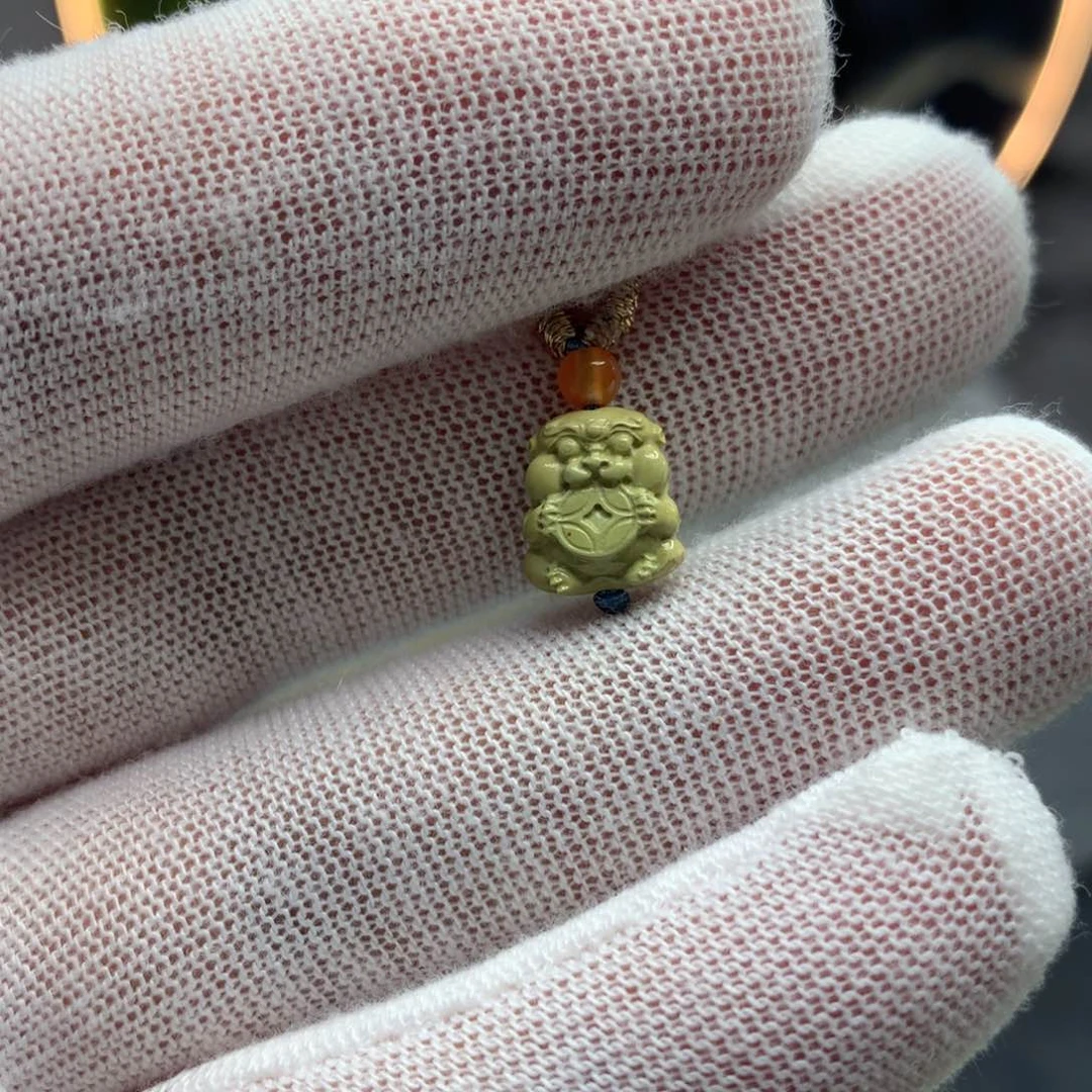 绿松石挂件未镶嵌