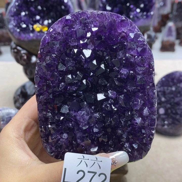 未镶嵌水晶大型摆件（非配饰）摆件