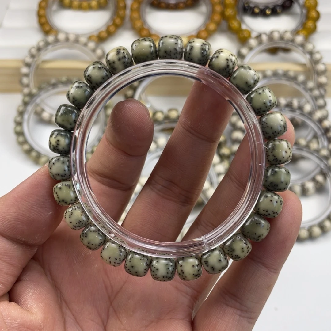 星月菩提吊坠侧留白半壁福利拍