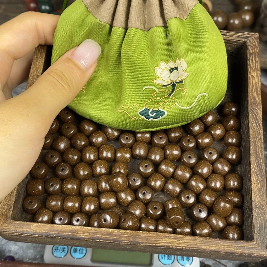 苏合老型珠瑕疵打底135颗