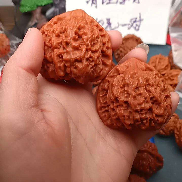 文玩核桃吊坠官帽