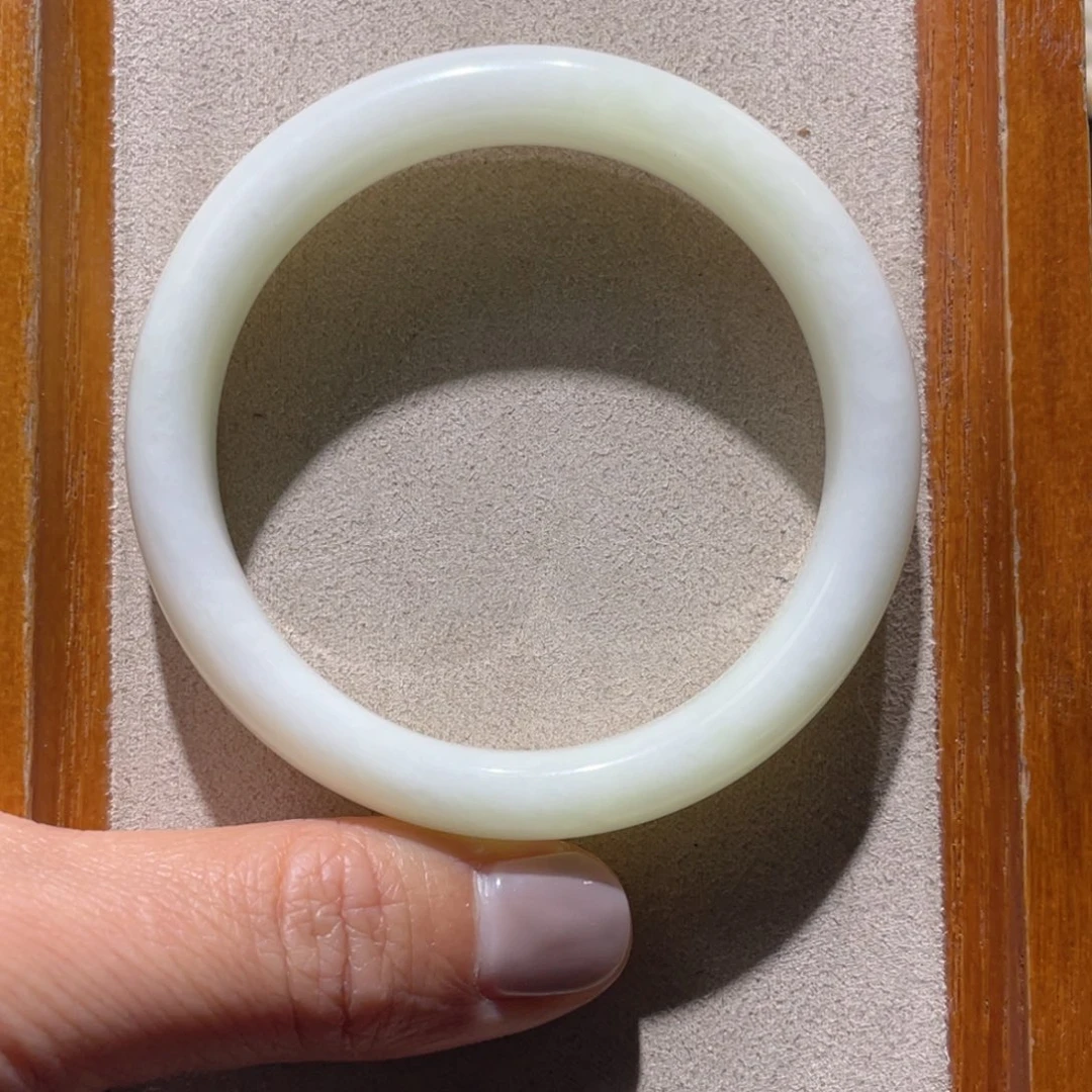 未镶嵌手镯蓝田玉（蛇纹石化大理石玉）