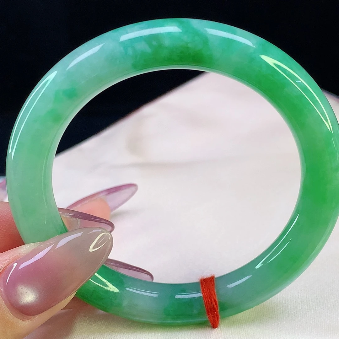 翡翠手镯未镶嵌我天然翡翠1519