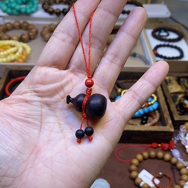 木降真香小葫芦手机吊坠