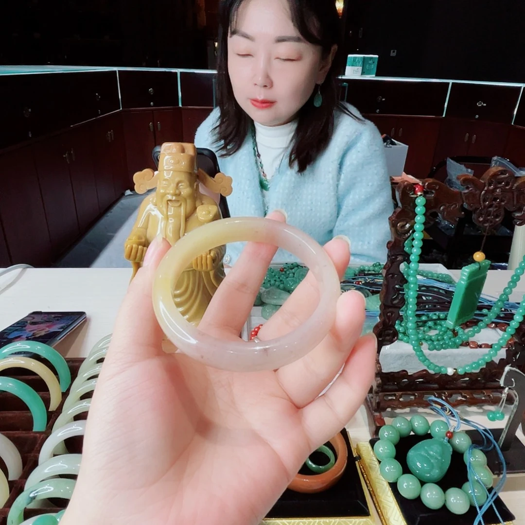 密玉（石英质玉）未镶嵌颈饰58